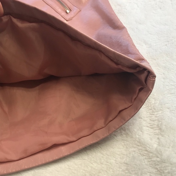 Forever 21, Faux Leather Skirt, Size Small - Picture 4 of 10